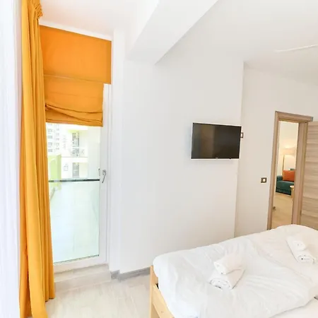Blacksearama Apartment- Spa, Pools And Parking Mamaia