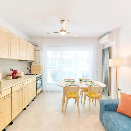 Blacksearama Apartment- Spa, Pools And Parking Apartment *